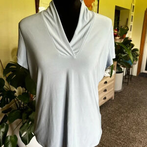 Design Collective top